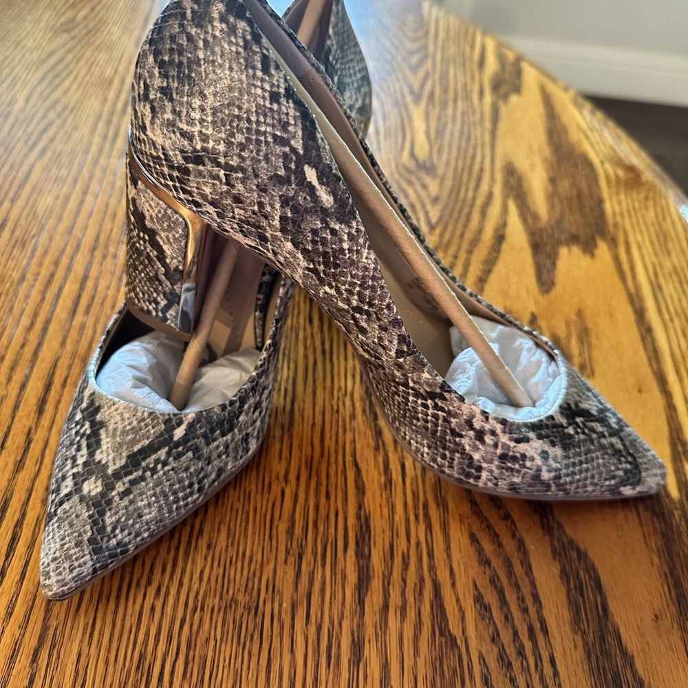 Alfani Black and Gray Heels with Snakeskin Pattern